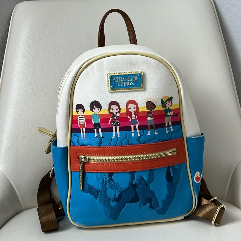 Stranger Things s3 Loungefly Bag 🎇